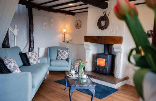 Gill Cottage, Castle Carrock, characterful cottage for romantic break with hot tub and 2 dogs welcome - Foto 1