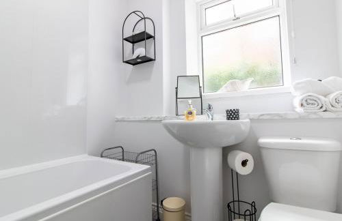 Cosy Flat in the Heart of Jesmond - Pass the Keys - Photo 26