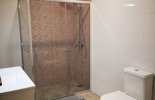 "room in Guest Room - Caparica Poshtel An Luxury Hostel" - Foto 6