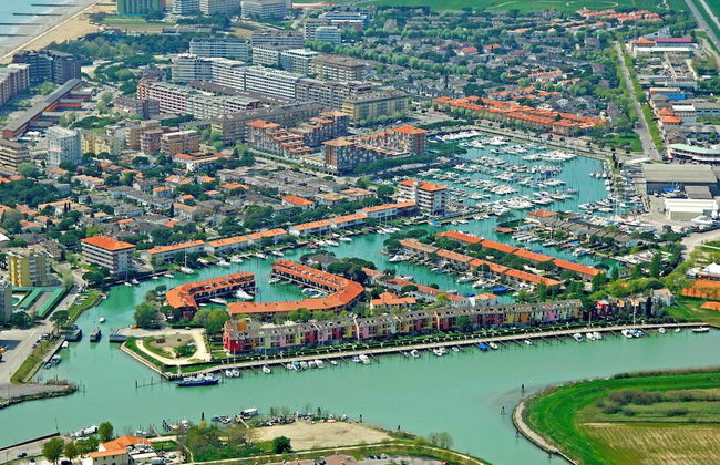 Super Nice Apartment for 5 Guests With Pool and AC by Beahost Rentals - Foto 17