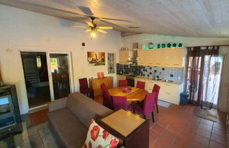 Oceanfront Villa - 8 rooms, 2 kitchens with pool, billiard table and Beach-Volleyball Court - Foto 27