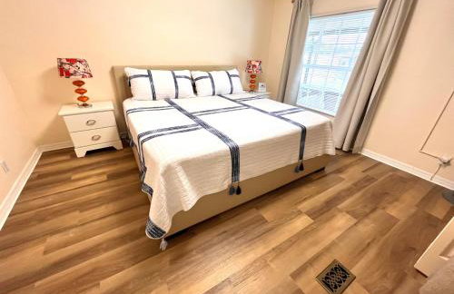 NEW Daytona Beach - Cozy Vacation Home with Saltwater Pool - Foto 28