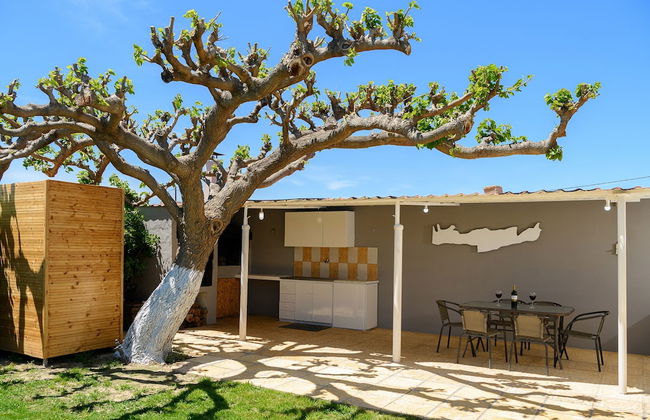 Petrakis Maisonette Near The Sea - Photo 27