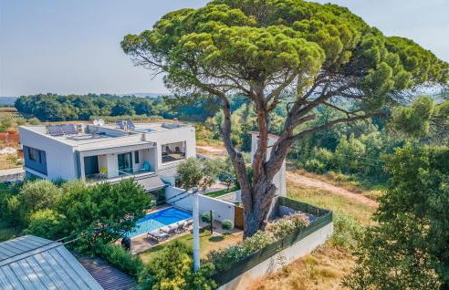 Beautiful Home In Porec With Kitchen - Foto 20