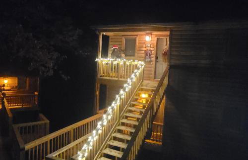 Bear Den on Lake Ouachita 2BR Condo at Mountain Harbor Resort - Foto 1