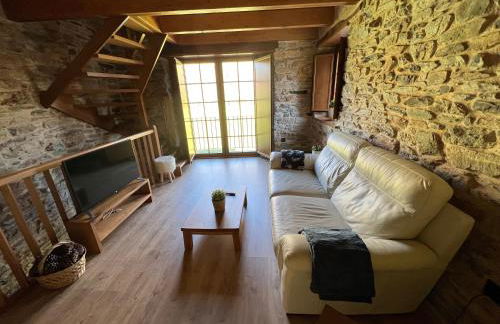 Casa rural LA TORRE recién rehabilitada. - Foto 8