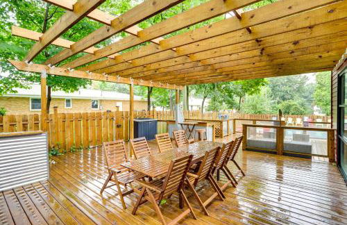 South Haven Oasis - Private Hot Tub, Pool and Grill! - Foto 2