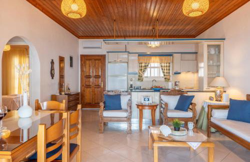 AQUA Apartment - Photo 25