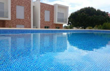 Silver Coast Holiday - Photo 3