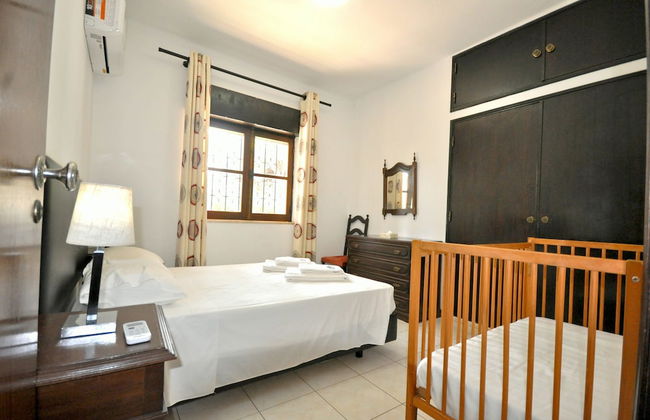 Traditional Private Pool, Walking Distance to Centre, Golf Facing - Foto 2