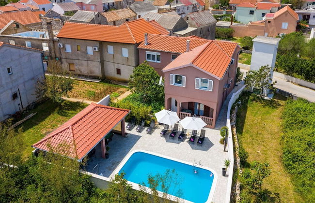 Luxurious Villa in Dalmatia Near Sea - Foto 21