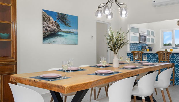 Central 4br3ba Villa w Ocean Views Private Pool - Foto 2, Habitación