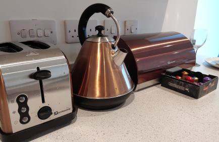 Penthouse-Like Apartment with City & Waterfront Views in Old Trafford with 500Mbps Internet and Netflix - Foto 8