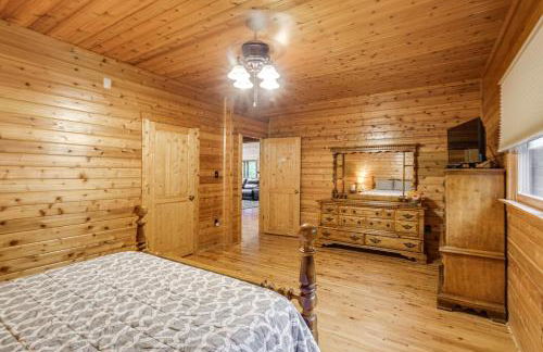 Idyllic Mtn Retreat with Hot Tub Near Shenandoah NP! - Foto 19