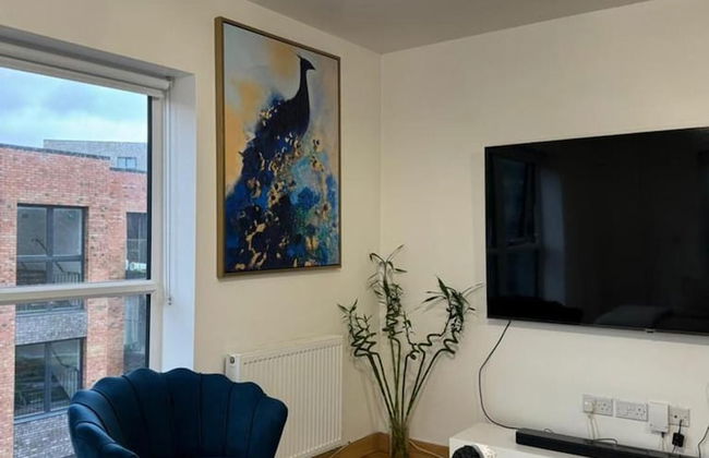 Stunning 2-bed Apartment in Dartford - Foto 16