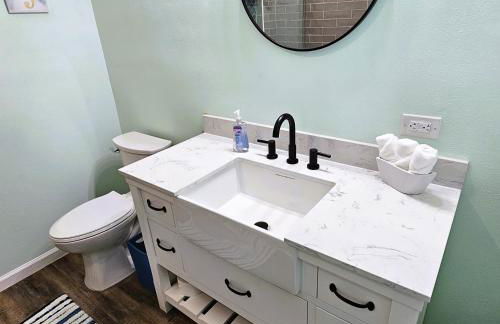 Summer's Little Bay Getaway - Photo 5