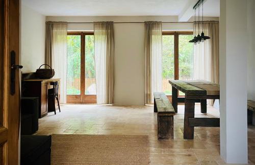 Stodoła pod lasem - Foto 4