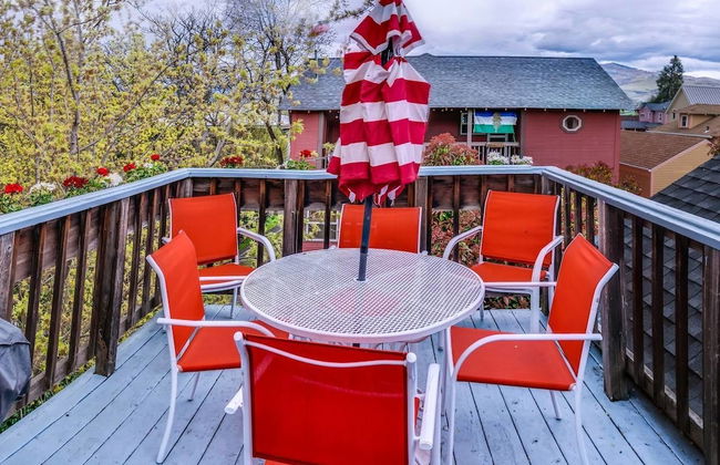 Oak Tower Townhouse-1.5 Blocks to OSF - Foto 11