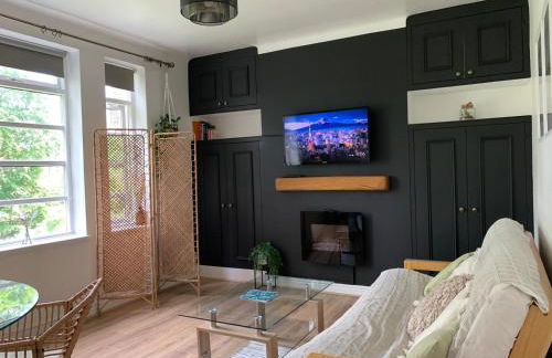 Linnet House - Relaxing - Leafy - Whole Apt- 2 Bed - Foto 2