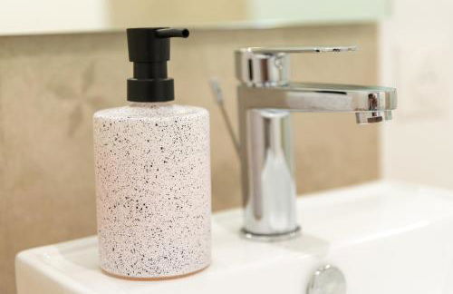 KASA ZEN - Climatisation - Tout équipé - Stationnement gratuit - Foto 10