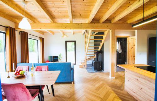 Rumiane Chatki - Domki z Jacuzzi i Basenem - Foto 3