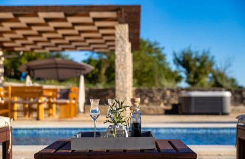 Villa Oliveto with pool - Photo 8