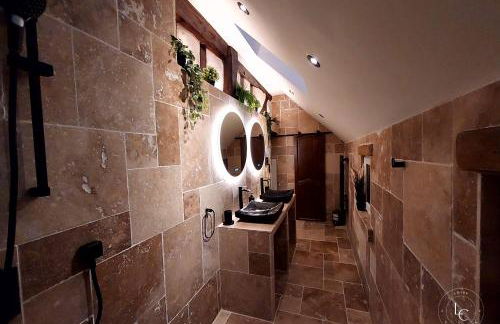 La Bretonnerie Luxury villa with pool & jacuzzi in a equestrian estate - Photo 58