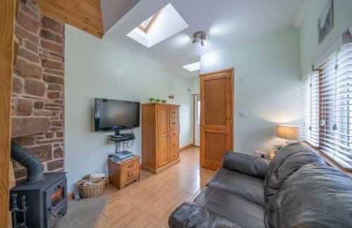 The Railway Weigh Office (Cliburn) - Foto 11