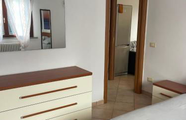 HōM - Appartamento fino a 7 posti letto comodo al centro storico, al casello A1 e alla Stazione AV - Photo 8