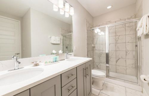 Remarkable Home Near Disney With Theater & Themed Rooms With Waterpark & Resort Access At Encore Resort - 7660Ff - Foto 35