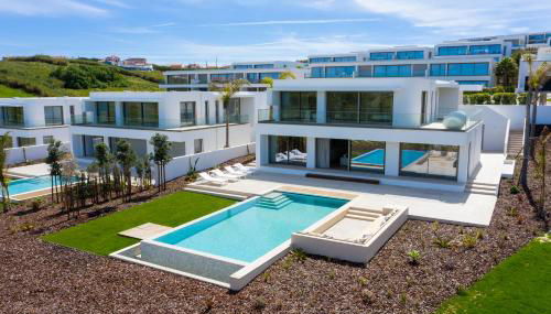 Peralta Beach - Award Winning Exquisite Dream Villa with Infinity Pool - Photo 4