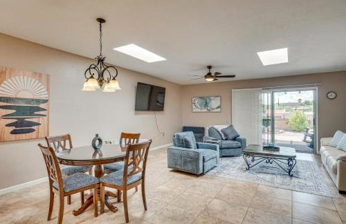 Quiet Townhome with Mountain Views in Green Valley - Foto 11