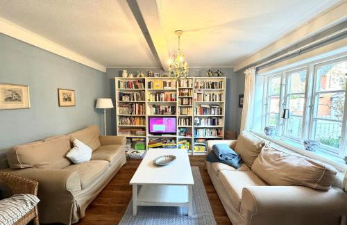 Altes Standesamt Familienwohnung - Foto 5