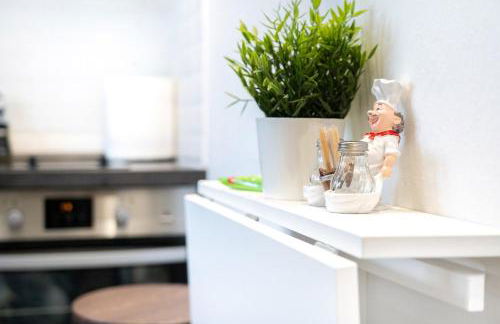 Zeffie's Studio - Photo 21