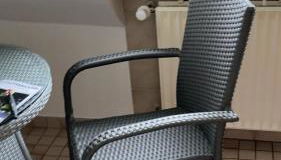 SchöneWohnung mit eigenem Gsrten und Eingang - Foto 5