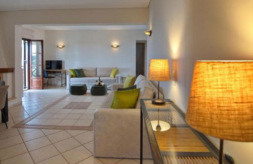 Elpida Apartments - Photo 4