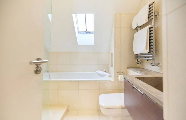 The Hampstead Garden Hideaway - 5bdr Home With Pool and Garden - Foto 18