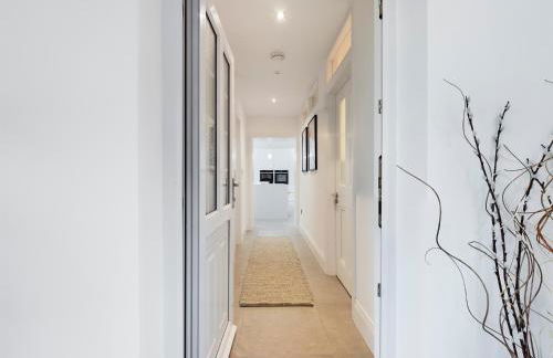 No 3 at Upton Cross House, Chester - Photo 19