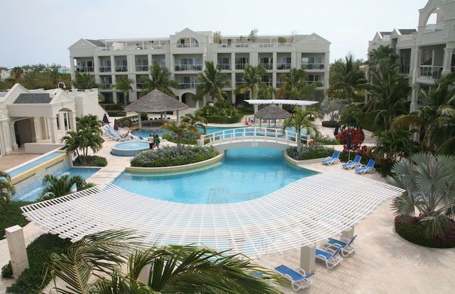 The Atrium Resort - Foto 1