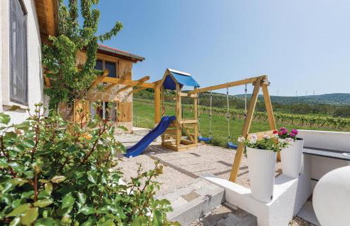 One-Bedroom Holiday Home In Danilo - Photo 10