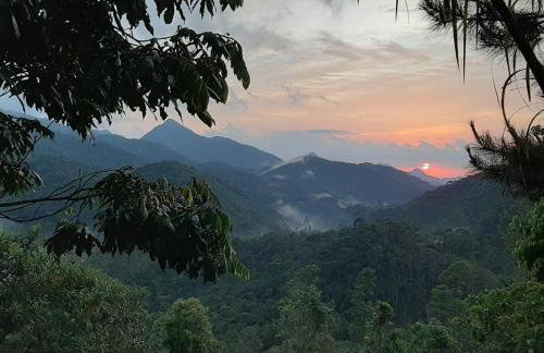 Chalé Pakere Bellavista - visão magnífica do vale e montanhas a mais de mil metros de altitude, wi-fi, sauna, piscina e água de nascente - locação do chalé sem prestação de serviços - Foto 70