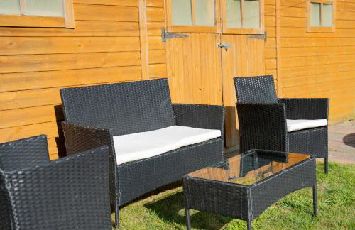 Opulent 5 bedroom Retreat with Hot tub and Entertainment - Foto 27