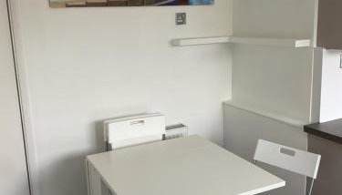 Large 2-bedroom maisonette with free parking - Foto 4
