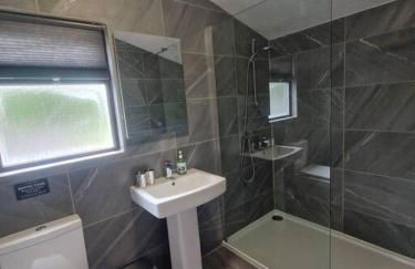 Wild Oats Lodge 17 - Yellowtop Country Park - Hot Tub - Yorkshire - Foto 12