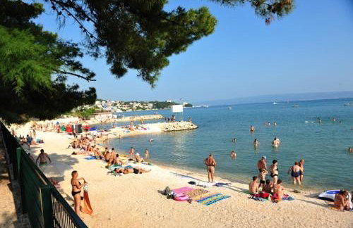 Guesthouse Mala Luce Stobreč - Foto 25