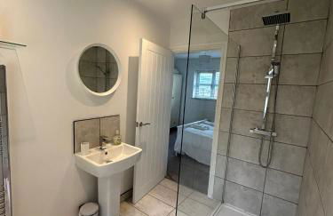 BROOK HOUSE 4a - Photo 28