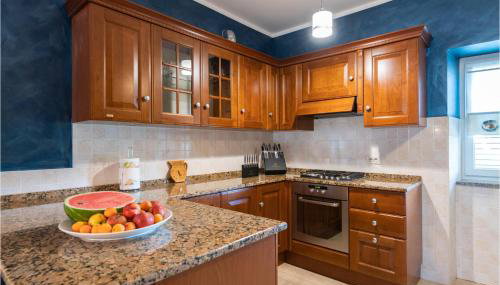 Awesome Home In Sumber - Foto 3