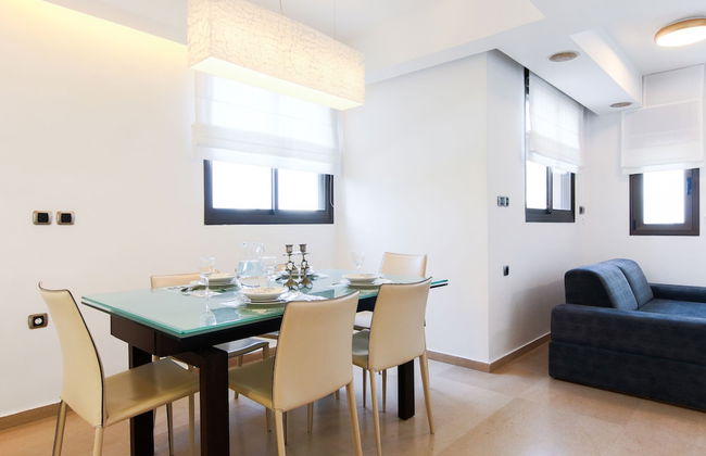 Comfort & Balcony near Beach by FeelHome - Photo 13