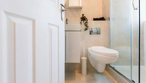 London's Great Escape 2 Bed Flat - Foto 4, Shower