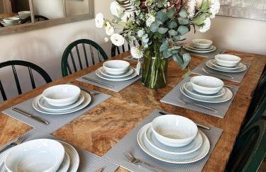 The Heights - quiet detached home - stunning views - Foto 12